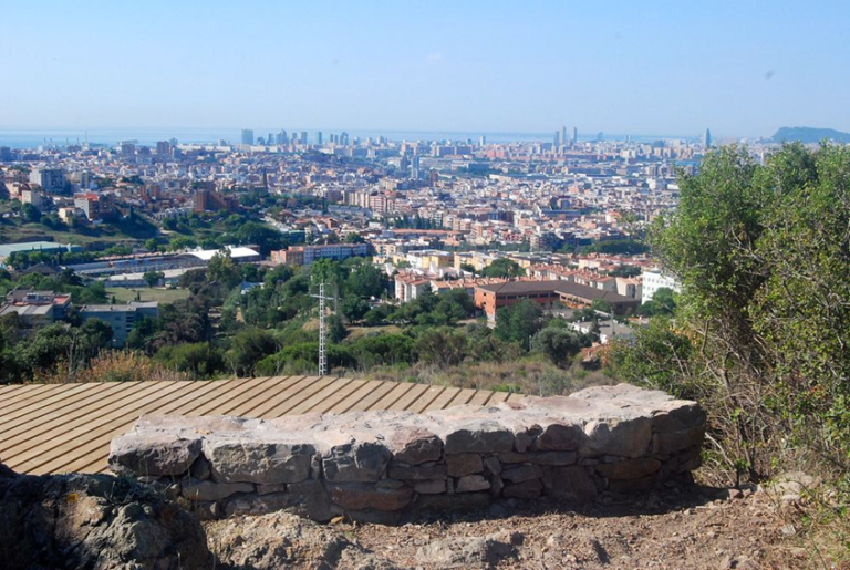 Obres de millora al «Mirador del bosquet de les escoles»